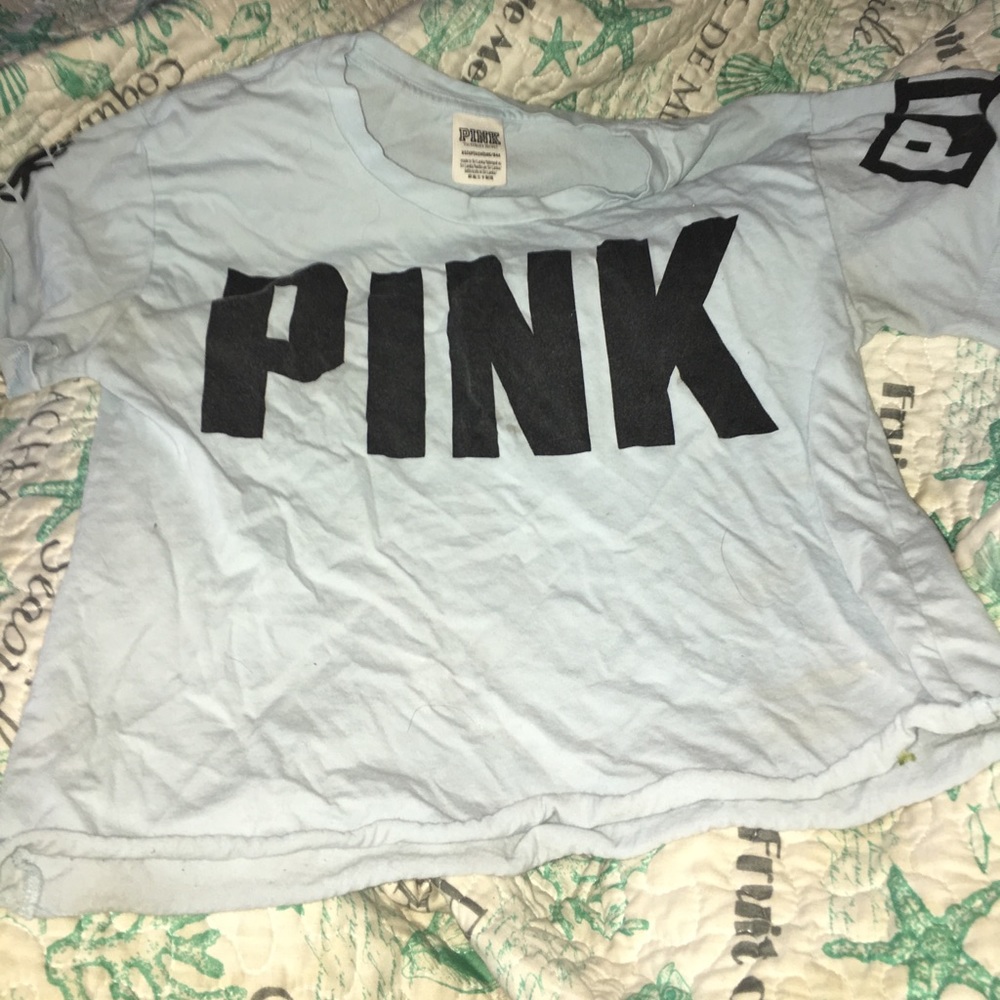 Super cute pink croptop 💙